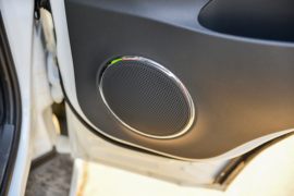 东风途逸底盘&nbsp;液化气体运输车驾驶室图片