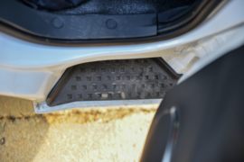 东风途逸底盘&nbsp;液化气体运输车驾驶室图片