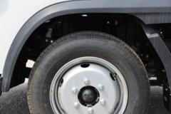 福田 奥铃M卡 2.0L 127马力 CNG 3.94米排半栏板小卡(BJ1031V4JC6-AB1)