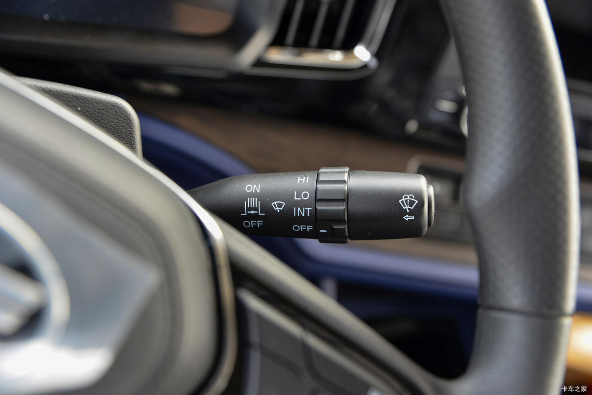 ��� ��6G 180���� 4X2 4.78����س���ʻ��