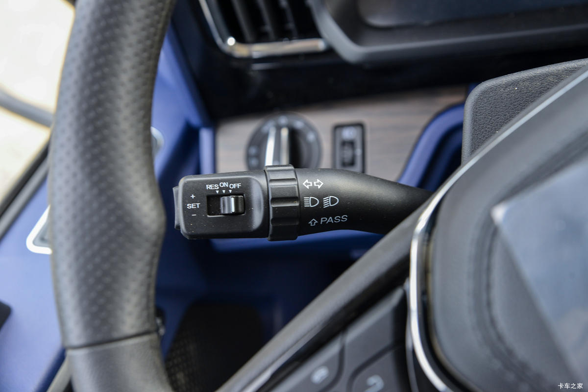 ��� ��6G 180���� 4X2 4.78����س���ʻ��