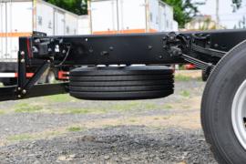 虎6G&nbsp;冷藏车底盘图片