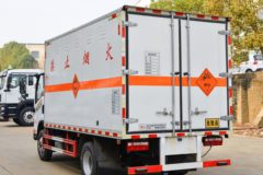 解放 虎VN 140马力 4X2 爆破器材运输车(楚飞牌)(CLQ5040XQY6CA)
