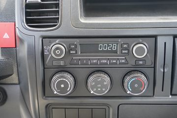  D5  2.0L 127 CNG 4.17׵Ῠ(EQ1030S3TNE)ͼƬ