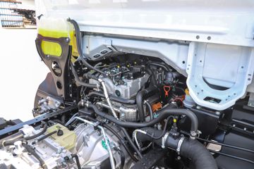 Ծ�� ��ԽH500 150���� 4.17��AMT�Զ���������ʽ�Ῠ(SH5083XXYZFDDWZ)ͼƬ