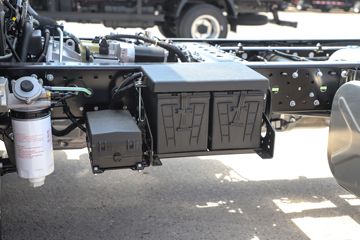 Ծ�� ��ԽH500 150���� 4.17��AMT�Զ���������ʽ�Ῠ(SH5083XXYZFDDWZ)ͼƬ