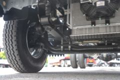跃进 超越H500 150马力 4.17米AMT自动档单排厢式轻卡(SH5083XXYZFDDWZ)