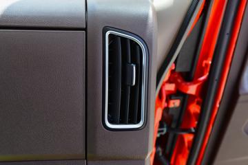 ��� ��VH 3L���� 160���� 4X2 ��ʿ��8�� 4.15����ж��ͼƬ