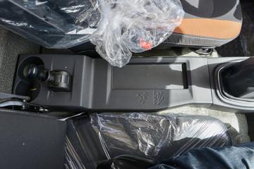 ��� ��VH 3L���� 160���� 4X2 ��ʿ��8�� 4.15����ж��ͼƬ