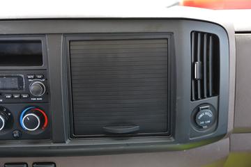 ��� ��VH 3L���� 160���� 4X2 ��ʿ��8�� 4.15����ж��ͼƬ