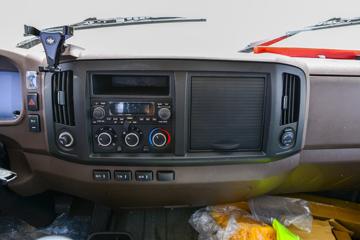 ��� ��VH 3L���� 160���� 4X2 ��ʿ��8�� 4.15����ж��ͼƬ