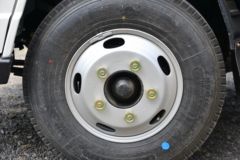 江铃 顺达窄体 129马力 4.15米单排厢式轻卡(液刹)(JX5041XXYTG26)