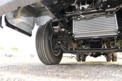 江铃 顺达窄体 129马力 4.15米单排厢式轻卡(液刹)(JX5041XXYTG26)