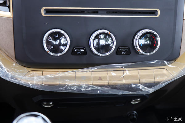 疯狂促销,直降1.7万!佛山市凯威蓝鲸载货车系列优惠价