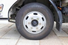 江铃 乐行E路达 7.3T 4X2 6.8米纯电动厢式载货车100.46kWh