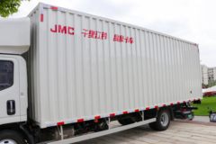 江铃 乐行E路达 7.3T 4X2 6.8米纯电动厢式载货车100.46kWh