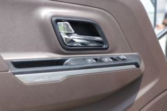 江铃 顺达EV 4.5T 4.155米单排插电式增程混合动力栏板轻卡18.43kWh