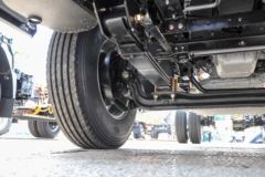 江铃 顺达EV 4.5T 4.155米单排插电式增程混合动力栏板轻卡18.43kWh