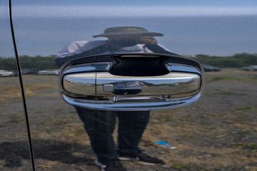   ׷ 2.3T 177 Զ ˫ƤͼƬ