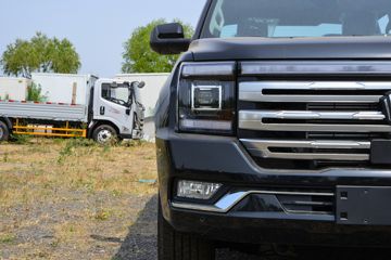   ׷ 2.3T 177 Զ ˫ƤͼƬ