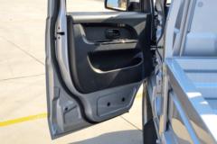 金杯 金卡S2 舒适型 1.6L 123马力 汽油 3.05米单排栏板微卡(JKC1022D6L6)