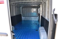 SRM鑫源 E3L 2024款定制豪华型 3T 4.9米纯电动封闭货车41.86kWh