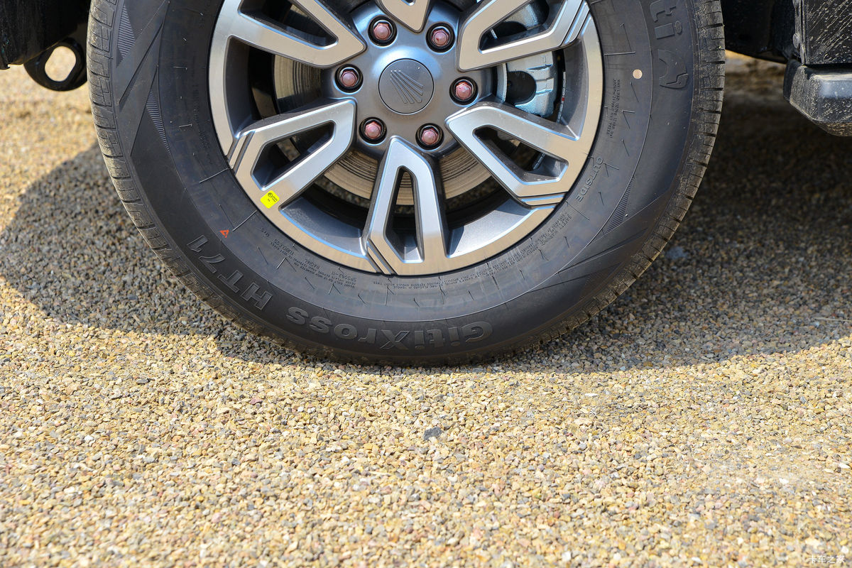   ȫ  2.3T 177 Զ ˫Ƥ                                                