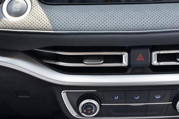 ���� ��7 2023�� ������ 2.0T���� 141���� �����ֶ� ����˫��Ƥ��ͼƬ