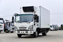 庆铃 五十铃KV100 132马力 4X2 4.07米冷藏车(程力威牌)(CLW5040XLCQ6)