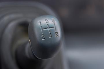 ���� ��ʮ��KV100 132���� 4X2 4.07����س�(��������)(CLW5040XLCQ6)ͼƬ