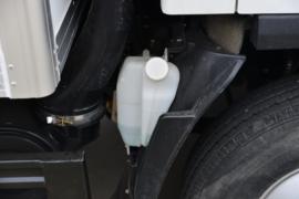 庆铃底盘&nbsp;冷藏车底盘图片