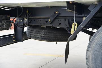 ���� ��ʮ��KV100 132���� 4X2 4.07����س�(��������)(CLW5040XLCQ6)ͼƬ