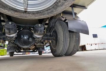 ���� ��ʮ��KV100 132���� 4X2 4.07����س�(��������)(CLW5040XLCQ6)ͼƬ