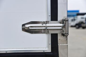 ���� ��ʮ��KV100 132���� 4X2 4.07����س�(��������)(CLW5040XLCQ6)ͼƬ