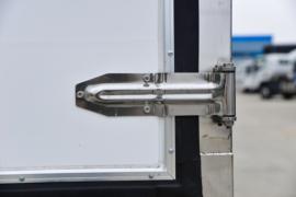 庆铃底盘&nbsp;冷藏车上装图片