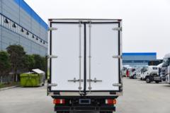 庆铃 五十铃KV100 132马力 4X2 4.07米冷藏车(程力威牌)(CLW5040XLCQ6)