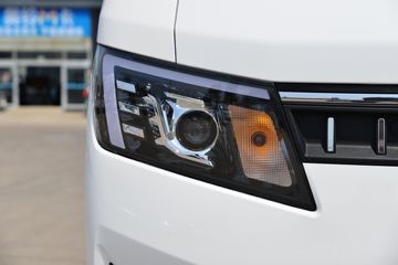 �������� ��R 115���� 3.7�׵�������΢��ͼƬ