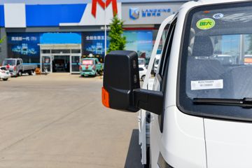 �������� ��R 115���� 3.7�׵�������΢��ͼƬ