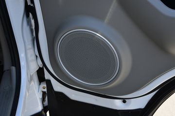 �������� ��R 115���� 3.7�׵�������΢��ͼƬ