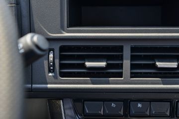 �������� ��R 115���� 3.7�׵�������΢��ͼƬ