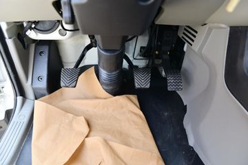 �������� ��R 115���� 3.7�׵�������΢��ͼƬ