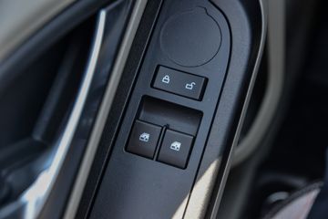 �������� ��R 115���� 3.7�׵�������΢��ͼƬ