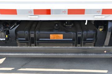 �������� ��R 115���� 3.7�׵�������΢��ͼƬ