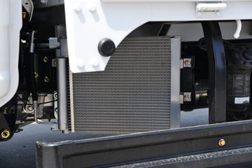 �������� ��R 115���� 3.7�׵�������΢��ͼƬ