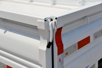 �������� ��R 115���� 3.7�׵�������΢��ͼƬ