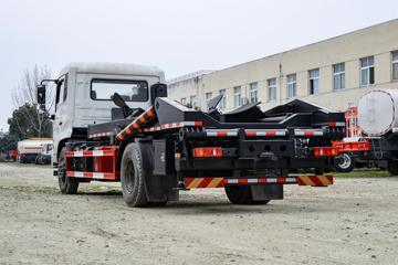 东风商用车底盘&nbsp;粉粒物料运输车外观图片