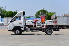 蓝擎汽车 凌R 高配版 1.6L 122马力 汽油 3.7米单排厢式微卡(YTQ5031XXYPHQ331)