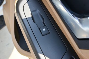 �������� ��R ����� 1.6L 122���� ���� 3.7�׵�����ʽ΢��(YTQ5031XXYPHQ331)ͼƬ