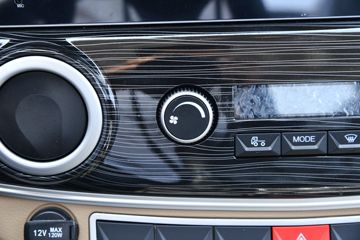 �������� ��R ����� 1.6L 122���� ���� 3.7�׵�����ʽ΢��(YTQ5031XXYPHQ331)ͼƬ