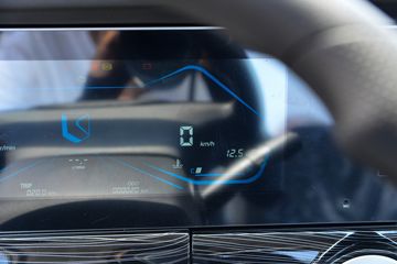 �������� ��R ����� 1.6L 122���� ���� 3.7�׵�����ʽ΢��(YTQ5031XXYPHQ331)ͼƬ